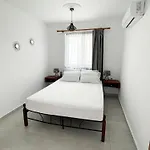 Evans 2 Bedroom *