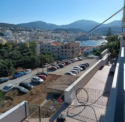 Evans 2 Bedroom Apartment Karpathos Town (Pigadia)