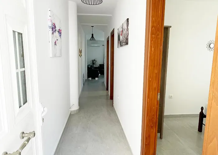 Evans 2 Bedroom Karpathos Town (Pigadia)