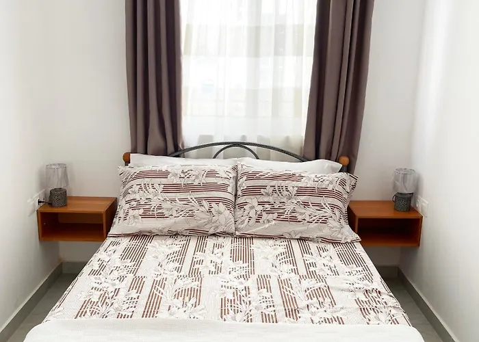 Evans 2 Bedroom Karpathos Town (Pigadia)