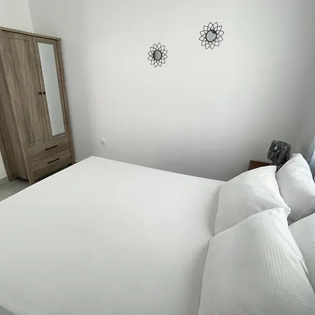 Evans 2 Bedroom شقة كارباثوس