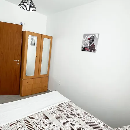 Evans 2 Bedroom Apartment Karpathos Town (Pigadia)
