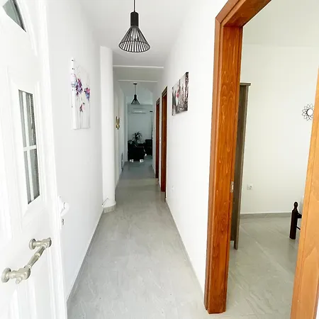 Evans 2 Bedroom Karpathos Town (Pigadia)